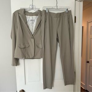 Zhrill blazer and joggers set